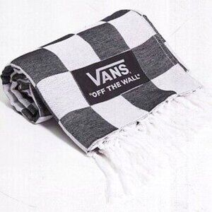 Vans Family Checkerboard Off The Wall Premium Cotton Throw Blanket Black White